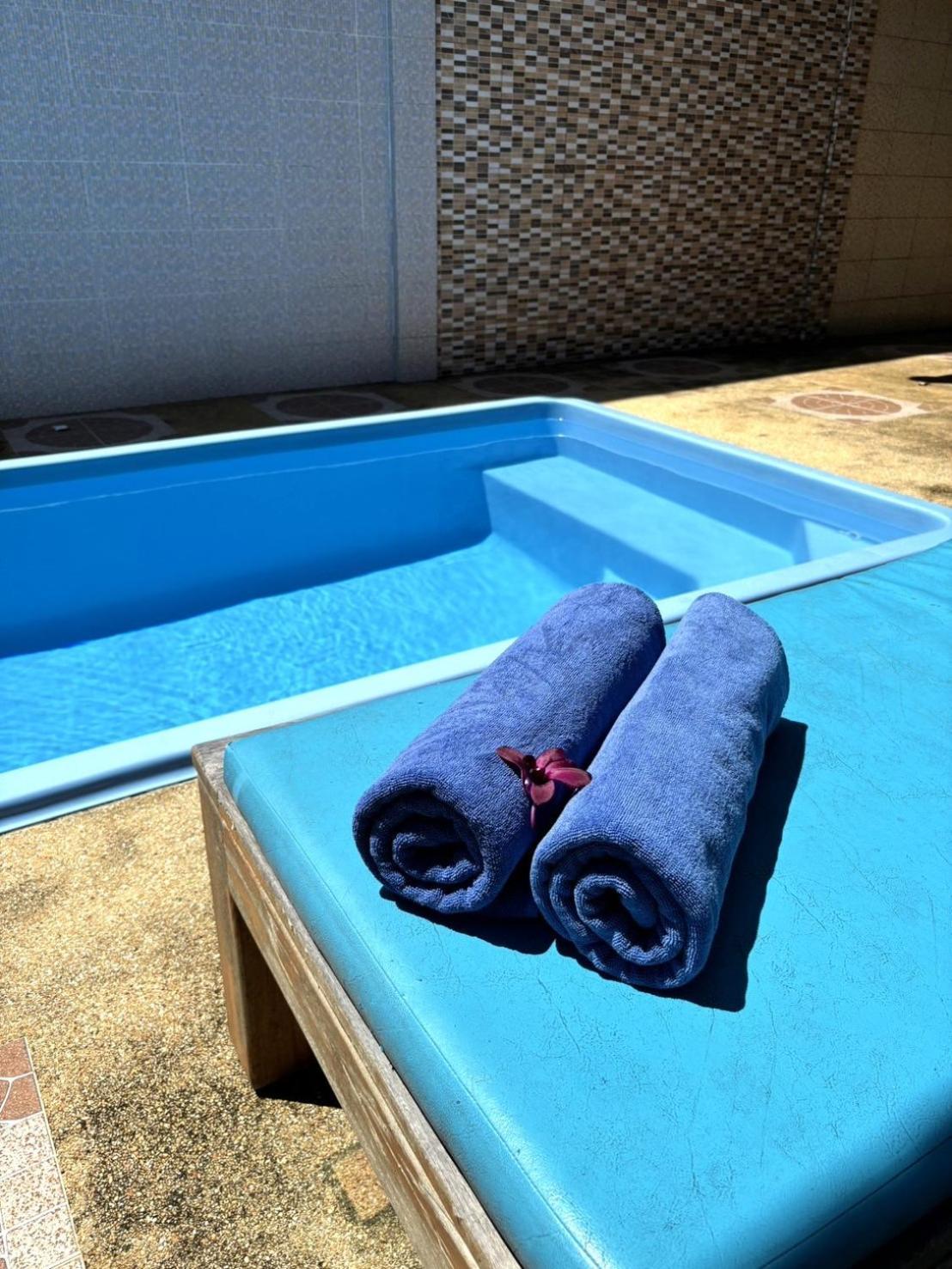 Blue Aura Pool Villa Nai Yang Beach Buitenkant foto