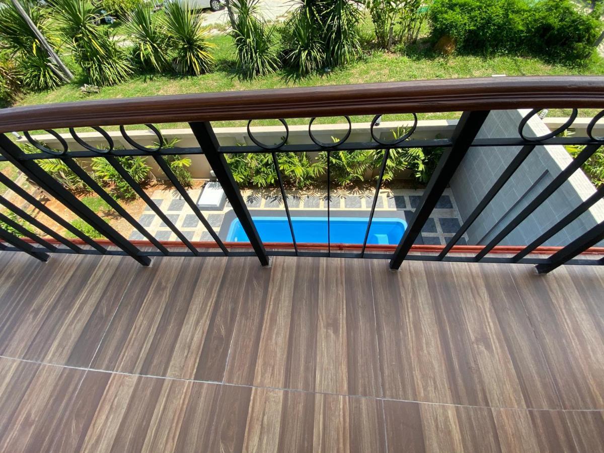 Blue Aura Pool Villa Nai Yang Beach Buitenkant foto
